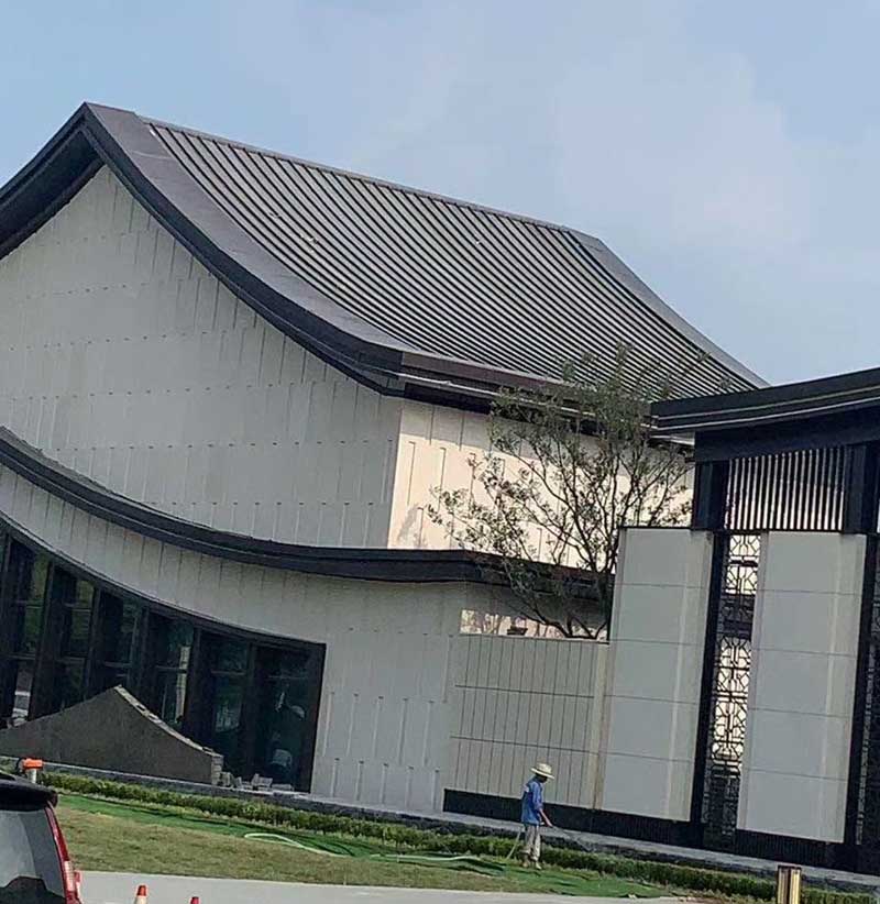 河池金属屋面板的常见类型有哪些？